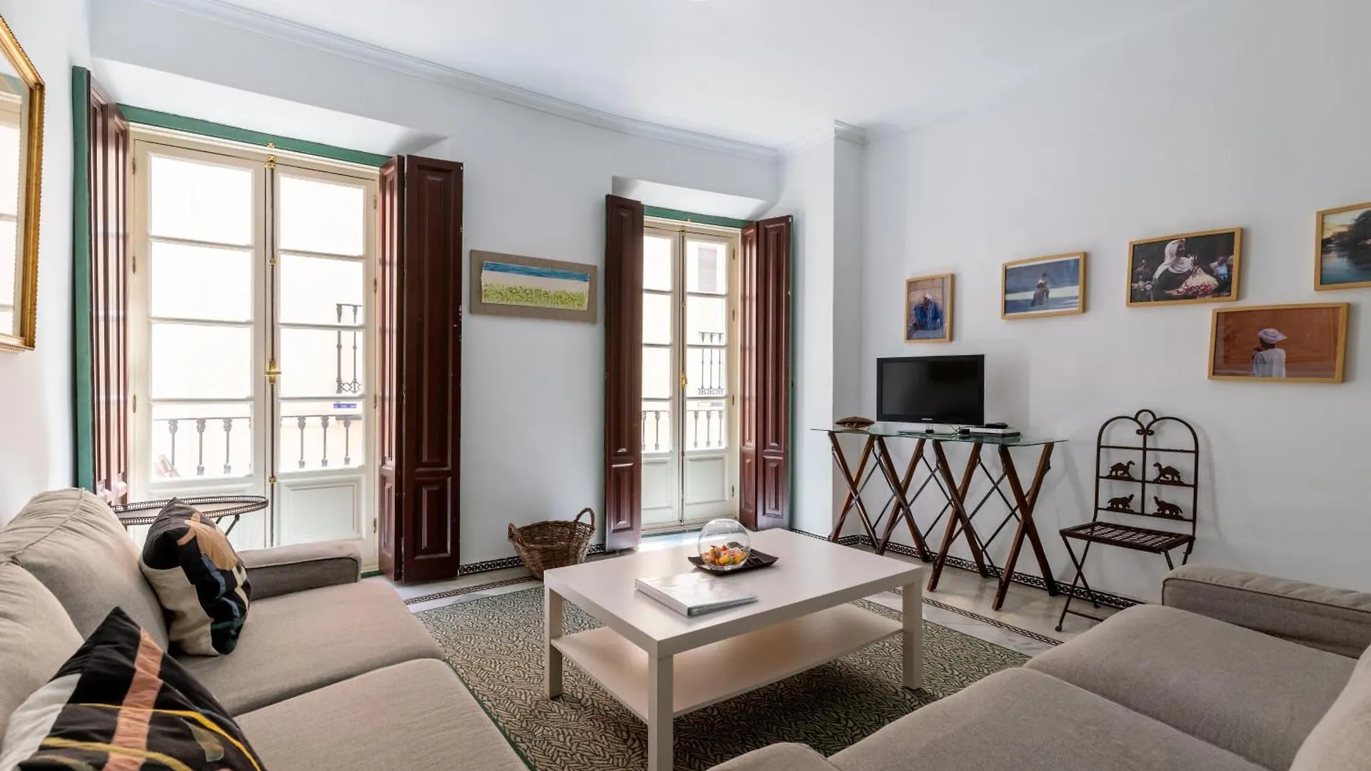 דירות סביליה Cathedral Penthouse- Big Private Terrace- Parking 0*,  ספרד