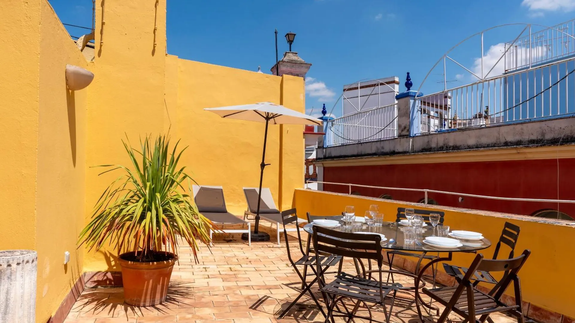 דירות סביליה Cathedral Penthouse- Big Private Terrace- Parking