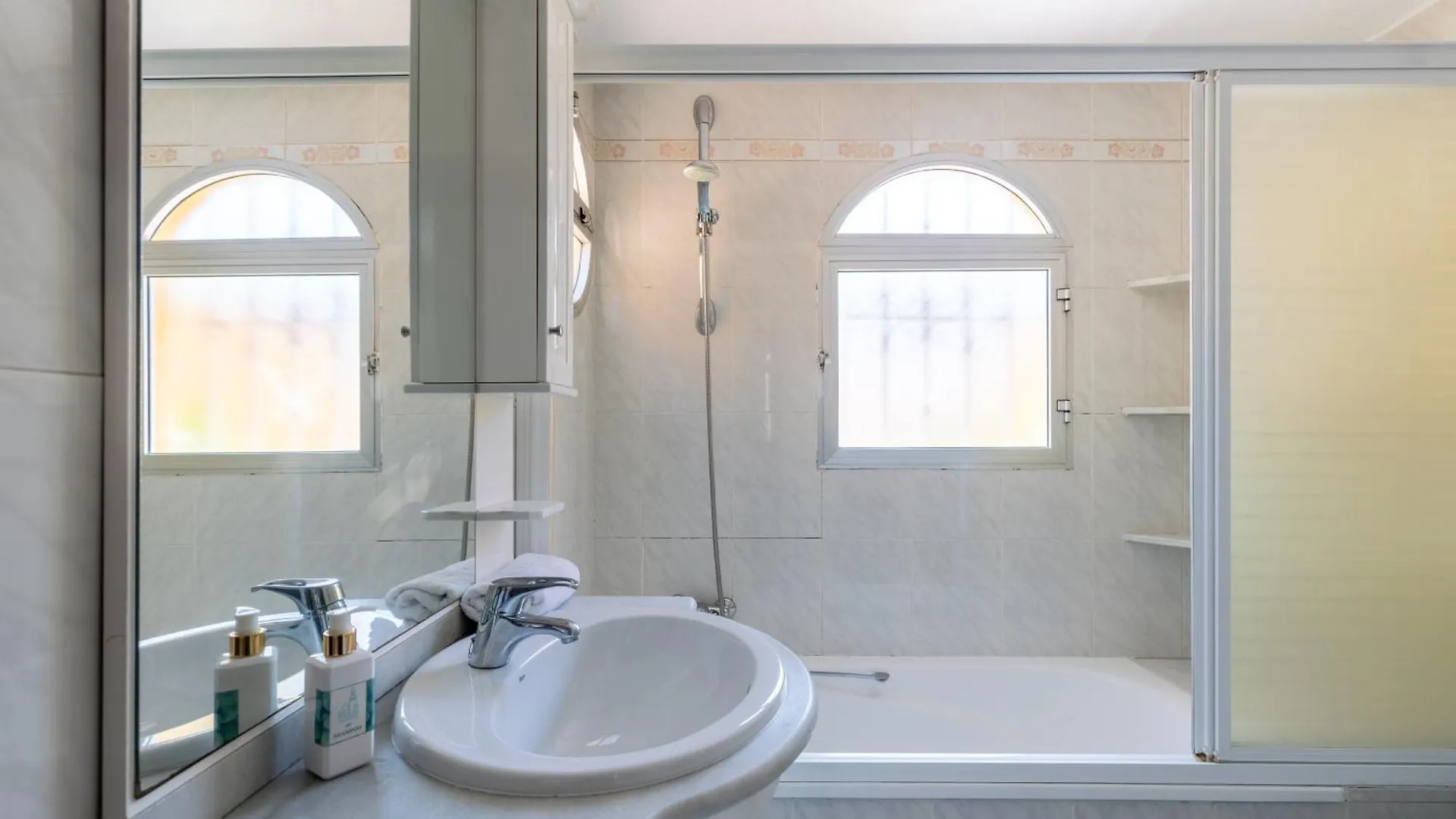 דירות סביליה Cathedral Penthouse- Big Private Terrace- Parking