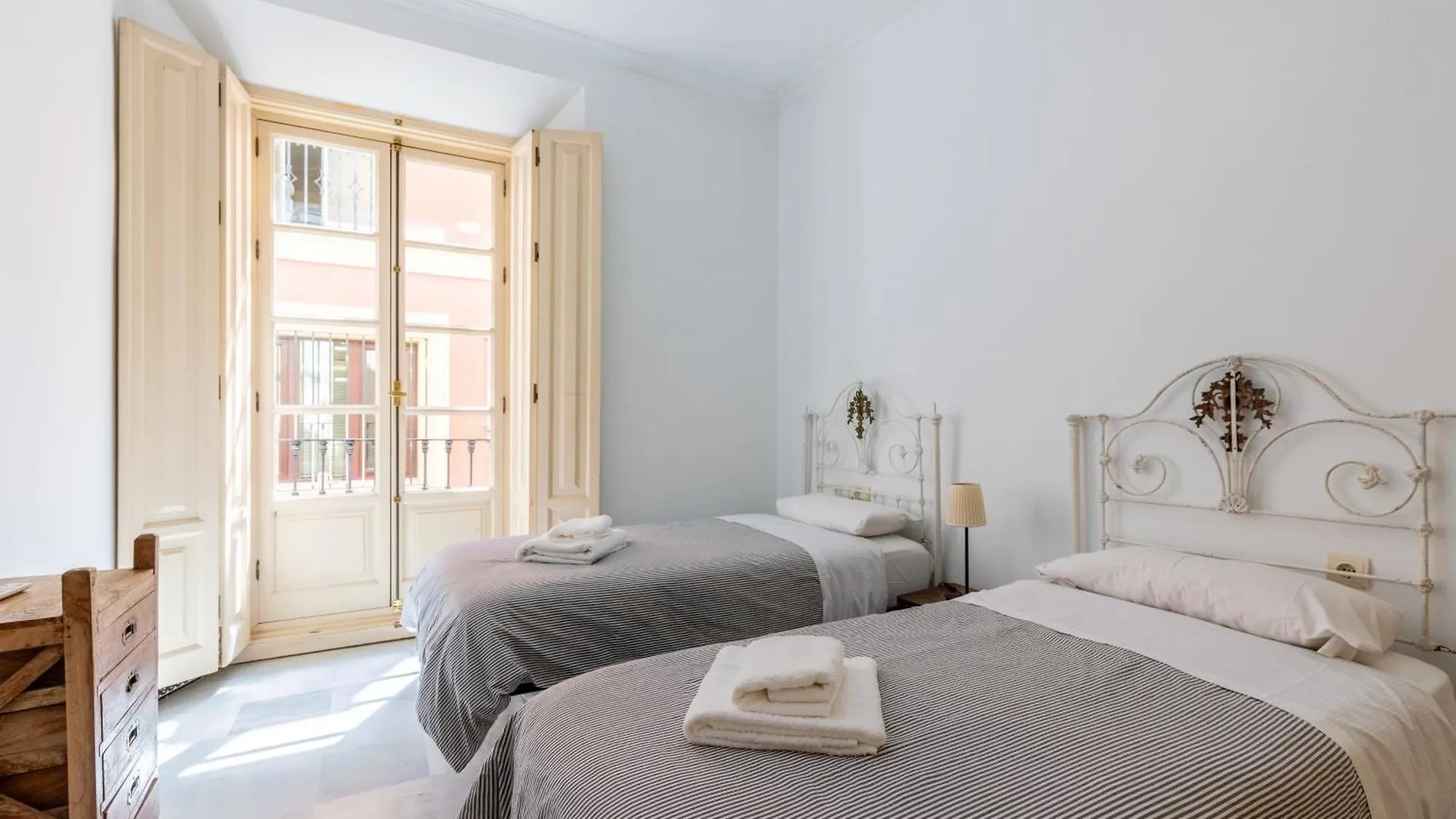 דירות סביליה Cathedral Penthouse- Big Private Terrace- Parking